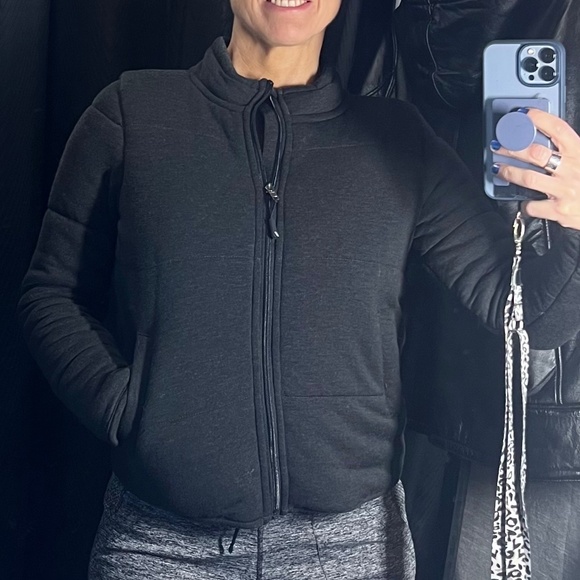 NWT🤩 |•RECREATION•| Super Soft Grey Quilted Jacket/Sweatshirt Size Small - Picture 7 of 16